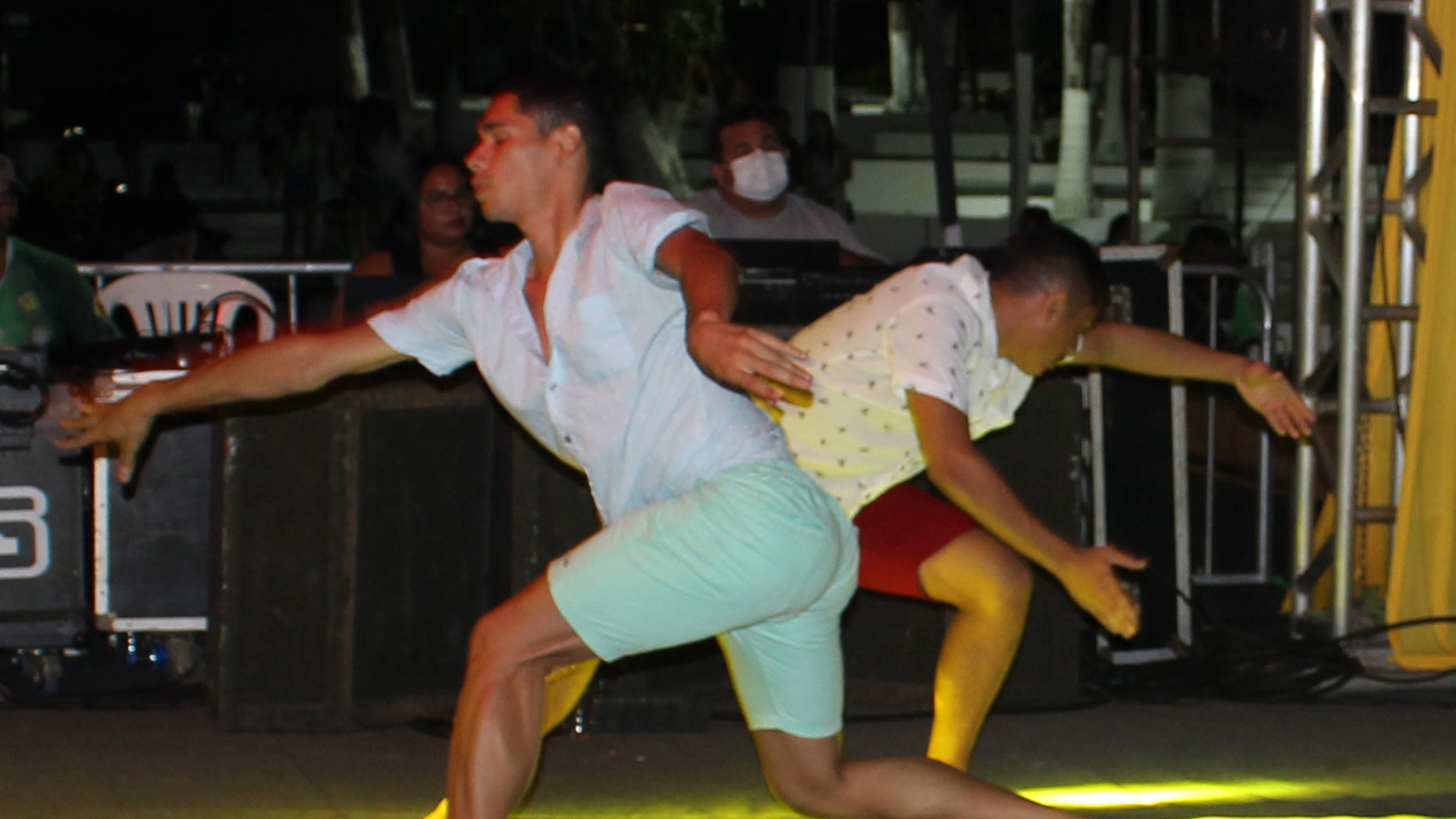 Dançar Paulo Freire