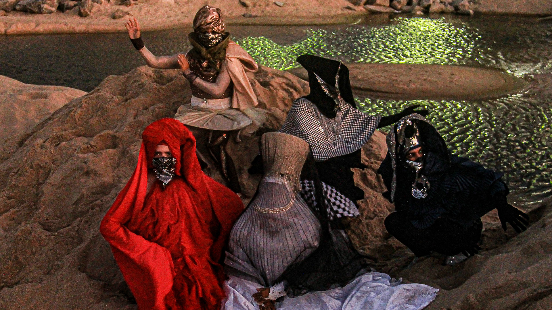 Delirantes e Malsãs